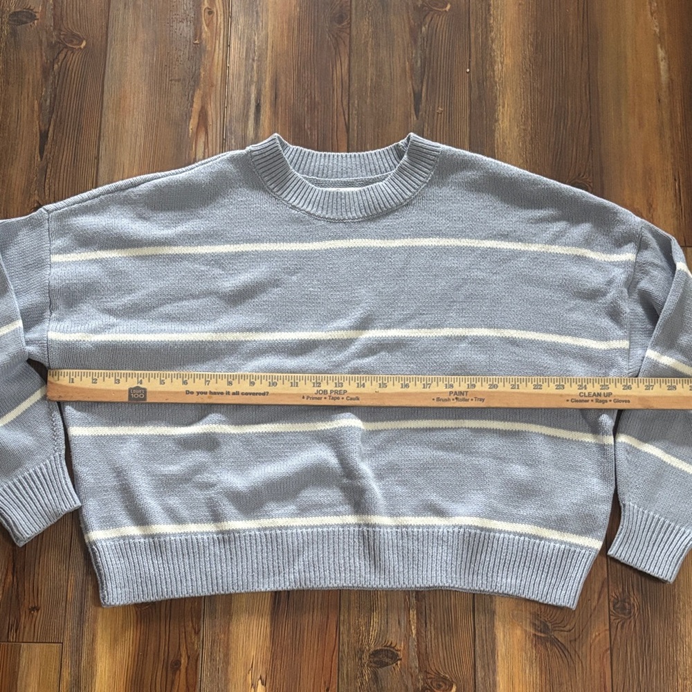 Hollister Women's Blue & Soft White Boxy  Striped Crewneck Sweater XL - Picture 4 of 5